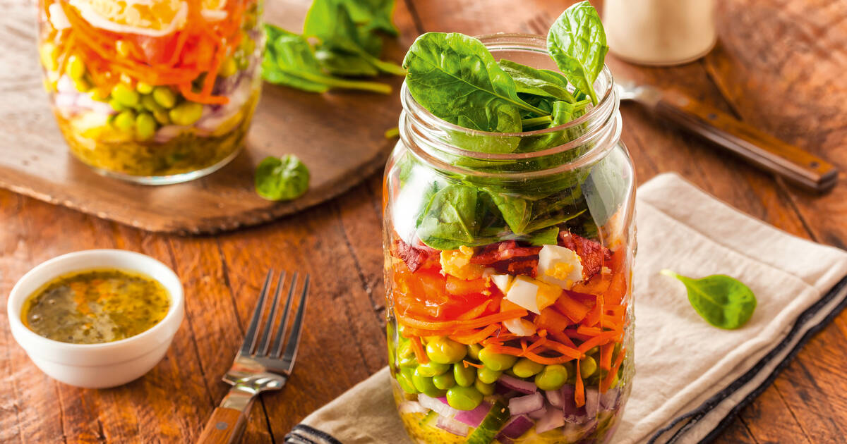 Light Layered Salad - HANDL TYROL