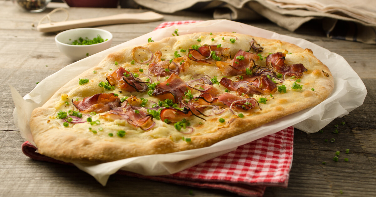 Tyrolean Tarte Flambee - HANDL TYROL