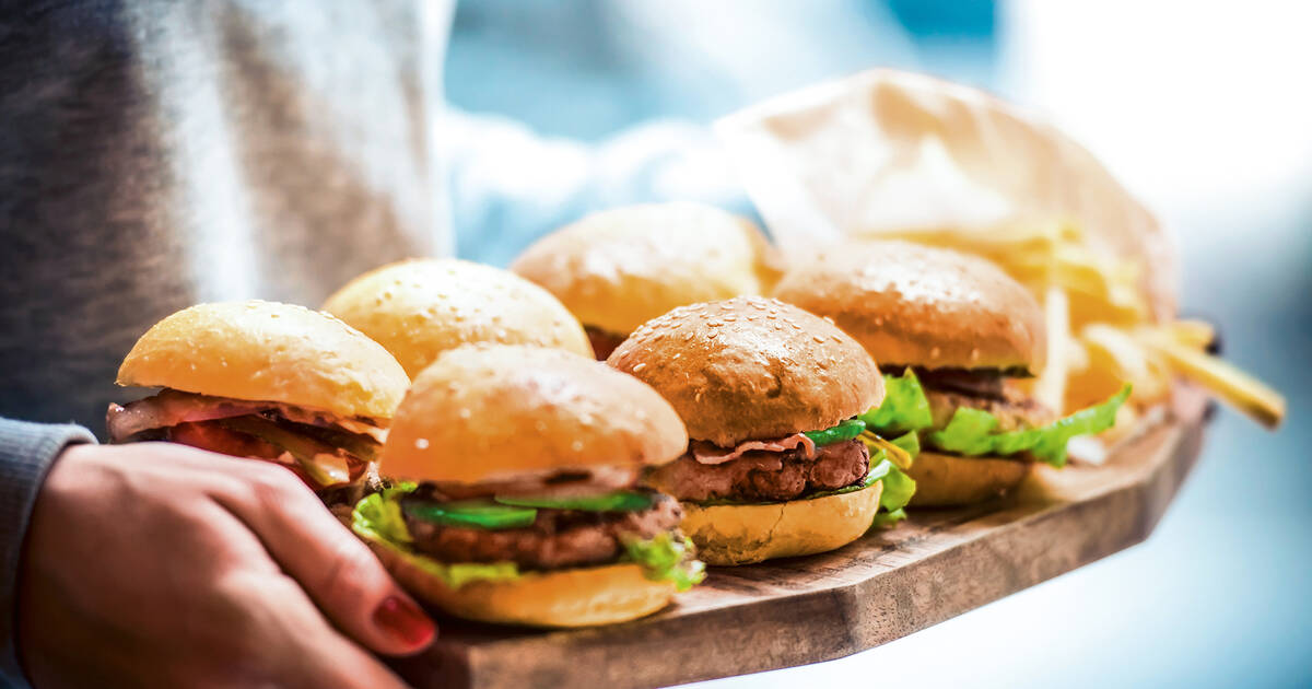 Tyrolean Speck and Avocado Burger - HANDL TYROL