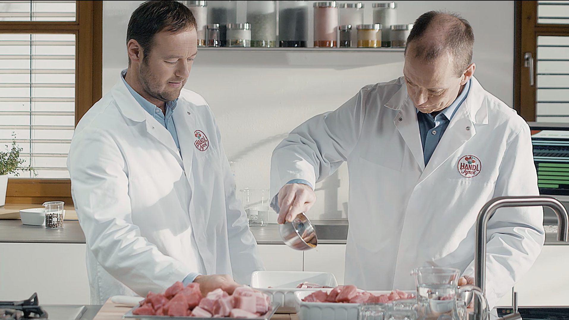 Fleisch würzen Handl Tyrol
