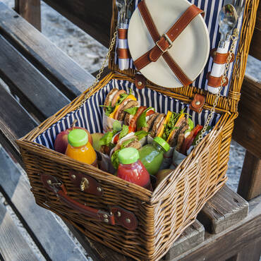 Picnic Basket Handl Tyrol